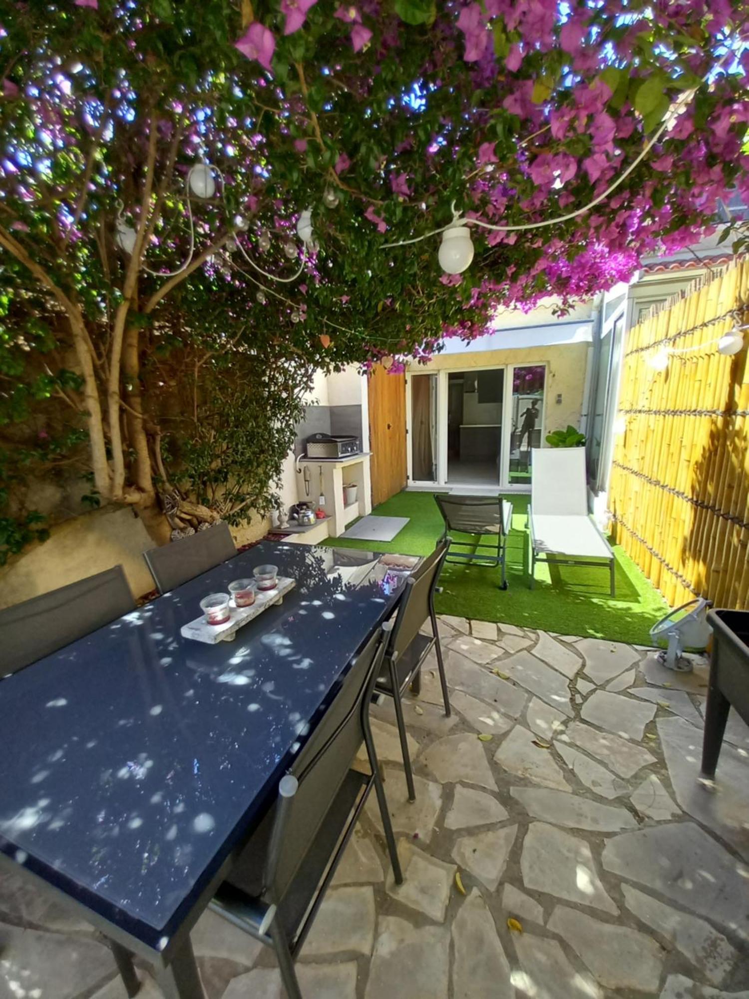 Studio Avec Rez De Jardin * Six-Fours-les-Plages