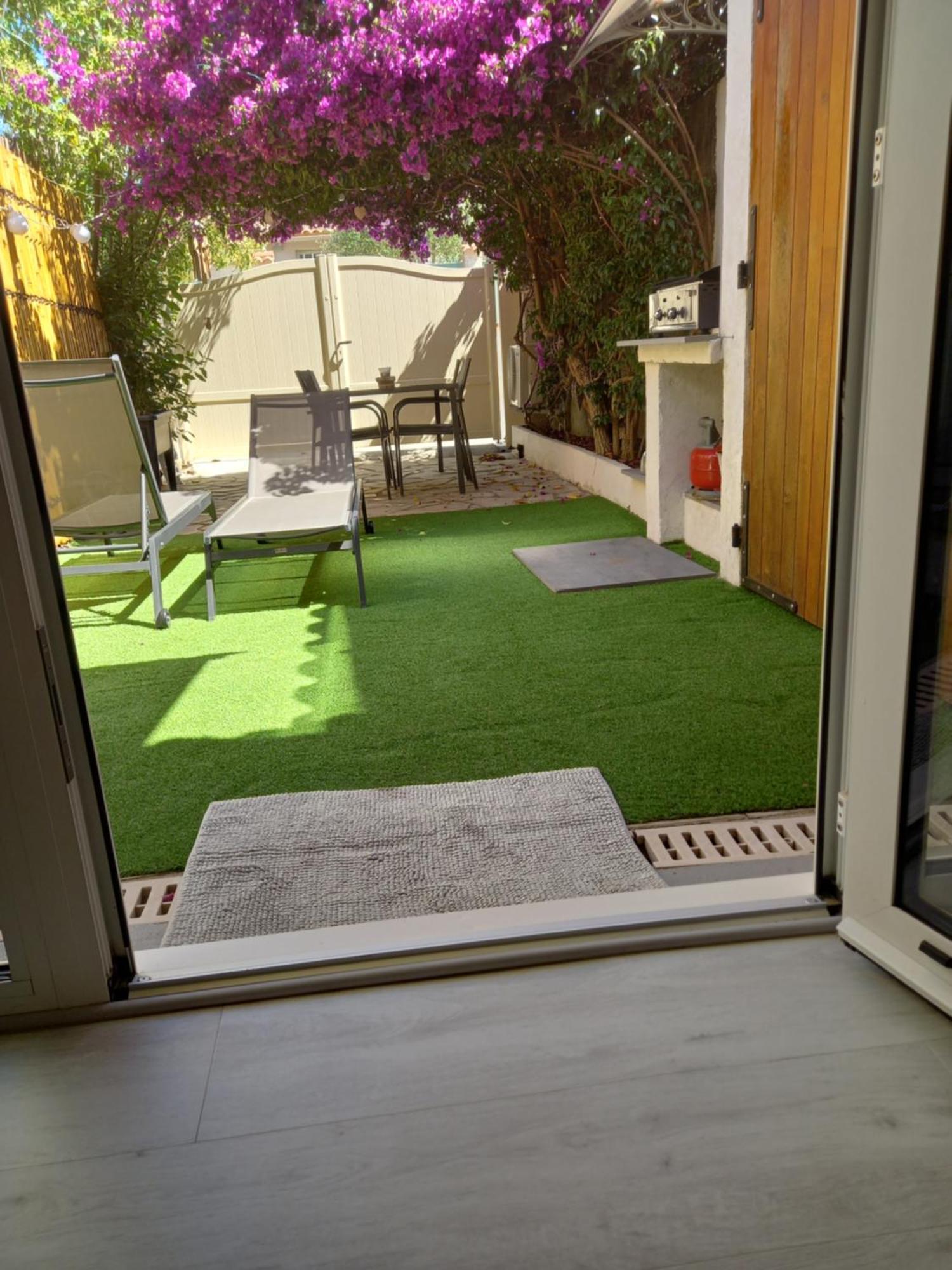 Studio Avec Rez De Jardin