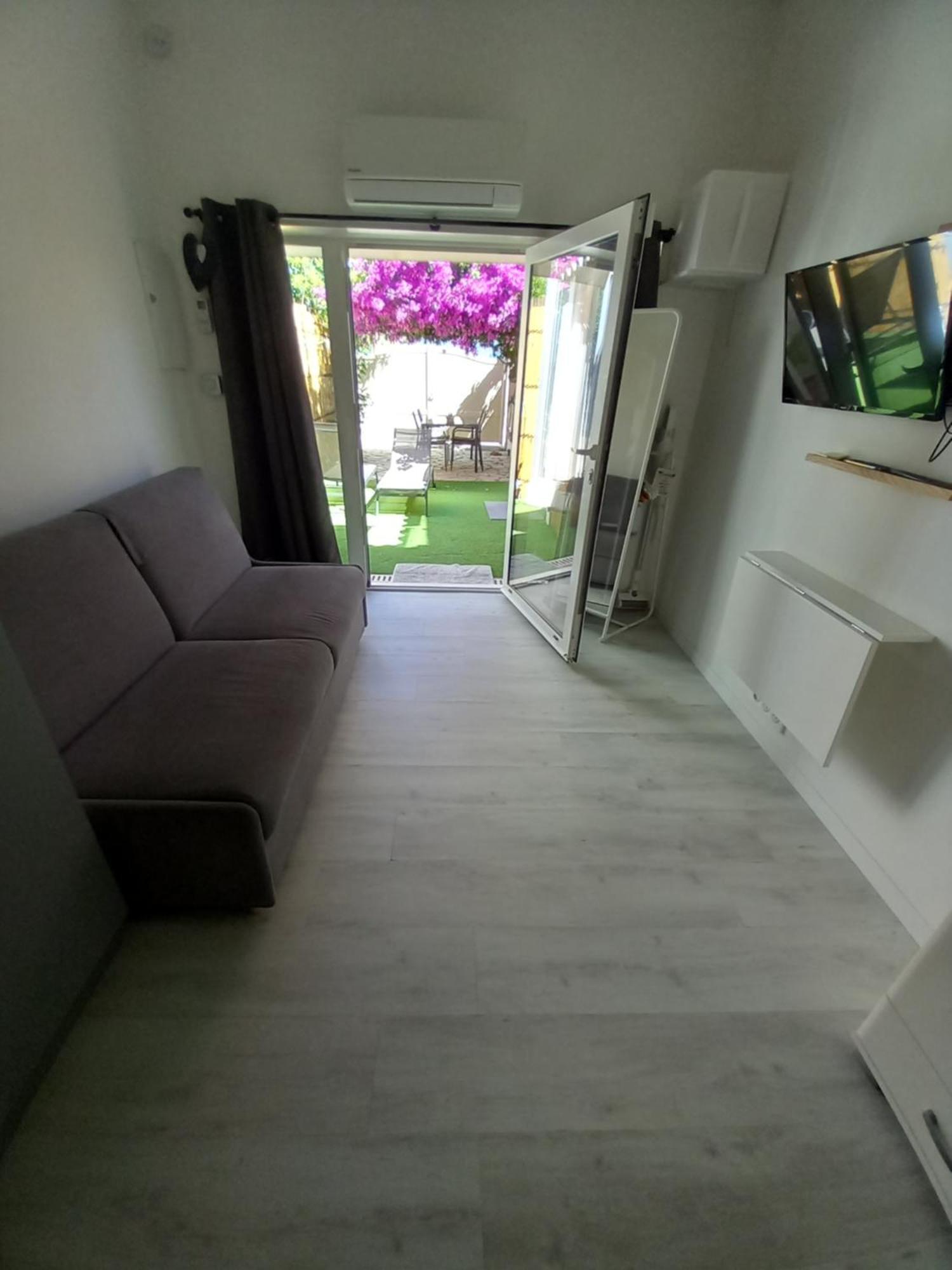 Apartment Studio Avec Rez De Jardin